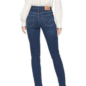 Levi’s mid-rise skinny jeans medium-dark wash